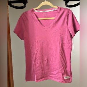 NWT. Calvin Klein Tee. Sz M